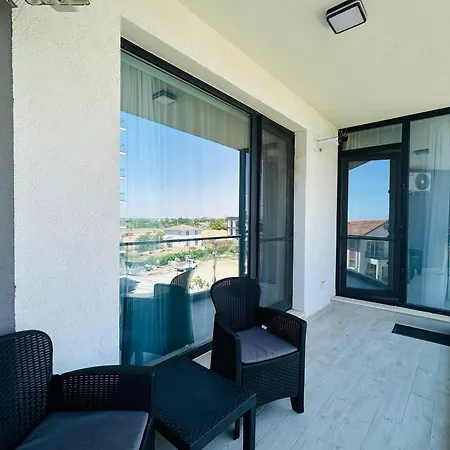 Meraki And Premium Năvodari